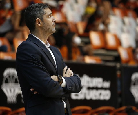 Rubén Burgos: 
