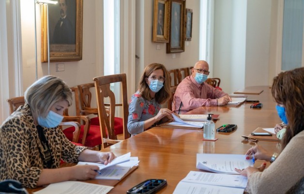El Ayuntamiento de Cartagena pasa de pleitos y propone un calendario de pagos con los afectados por la anulación del PGOU 