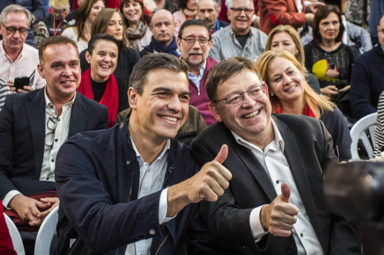 Sorpasso a los políticos 
