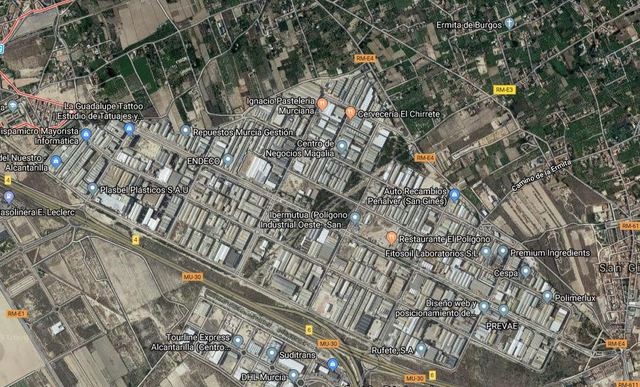 Las empresas del Polígono Industrial Oeste aguantan el tipo a pesar del desplome de su actividad a la mitad 