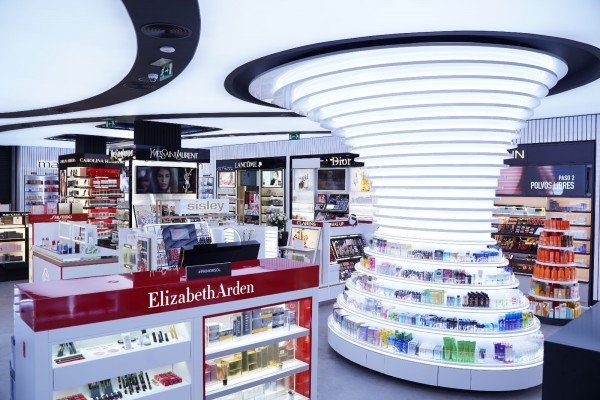Primor y Miniso se instalan en el parque comercial 'La Marina' de Finestrat