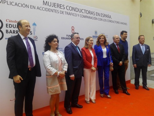 Los hombres cometen cinco veces más infracciones de tráfico por drogas que las mujeres y el doble de mortalidad

