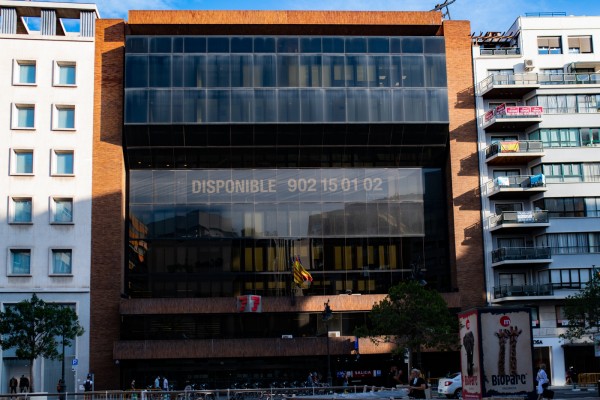 El IVAJ pagará 150.000 euros al año por una oficina alquilada sin concurso en pleno estado de alarma