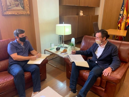 González busca consenso en Elche ante un año duro: la oposición accede, pero también pide rebajas fiscales