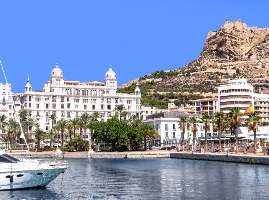 Alicante, tu escapada segura


