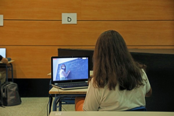 La Generalitat gastará 890.000 euros en licencias para videoconferencias por la covid