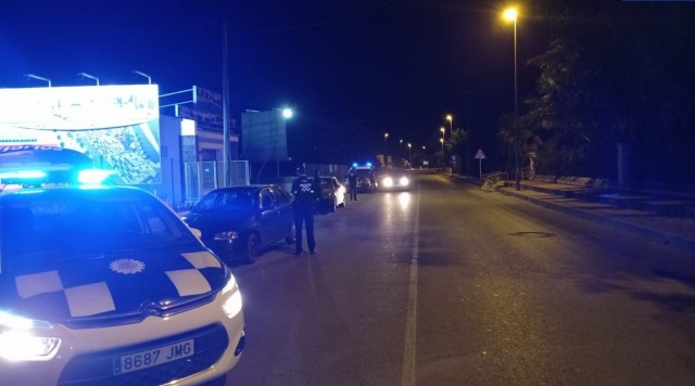 La Policía disuelve una fiesta nocturna en Espinardo que reunió a más de 200 personas