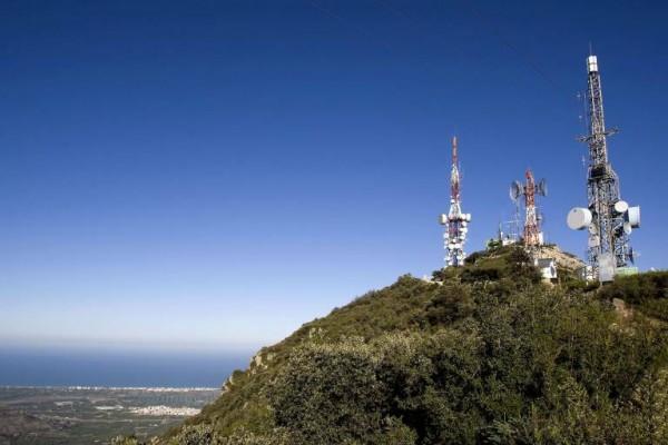 El Consell pide al Gobierno ampliar el número de licencias de radio