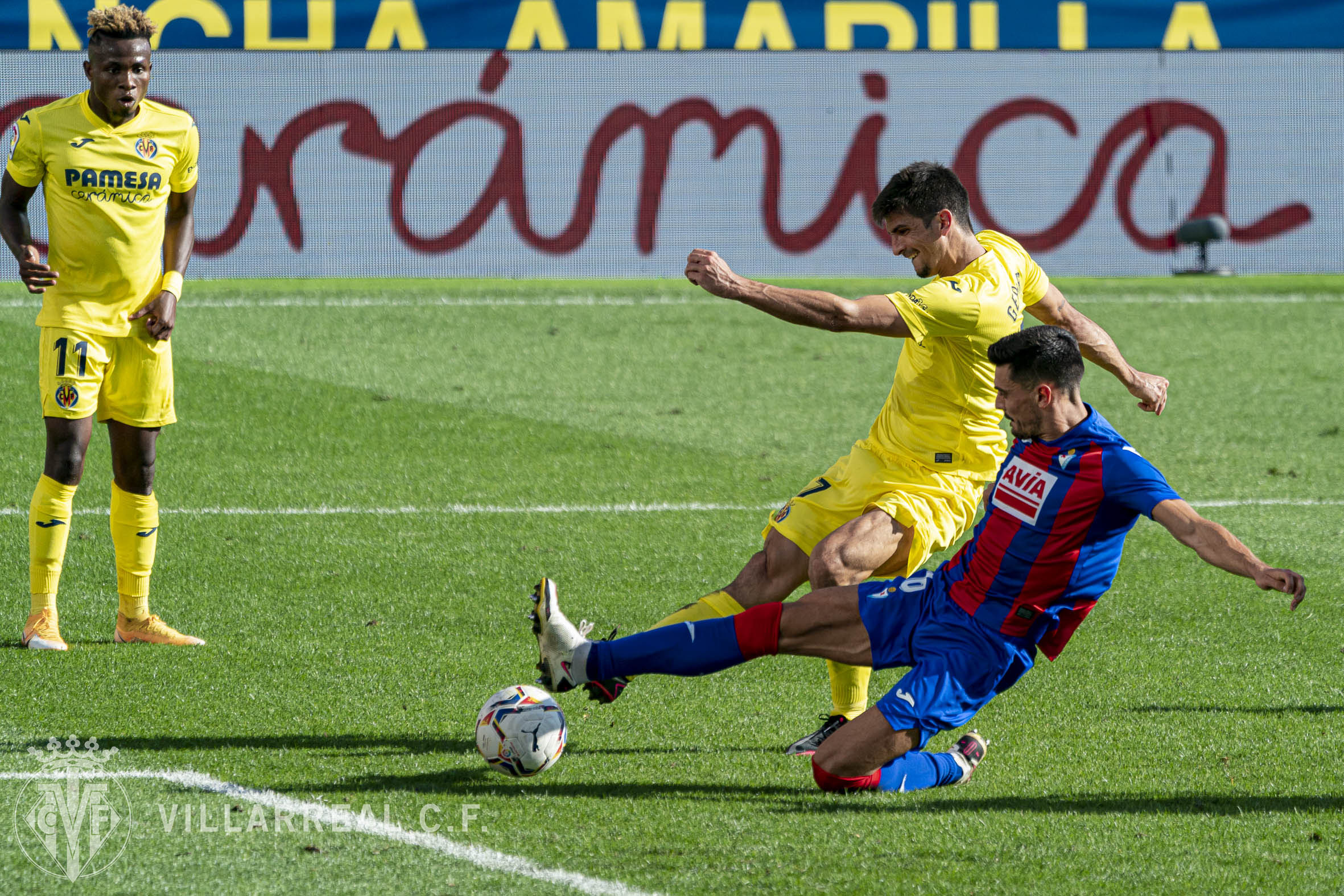 Gerard Moreno: 