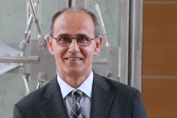 Martínez Selva se pasa a la ficción: 