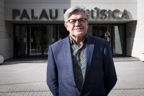 Ribó apoya la labor de Vicent Ros en el Palau e insta a que la comisión resuelva la votación