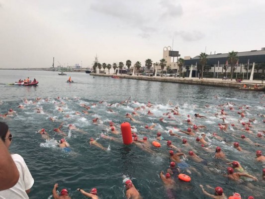 Alicante potencia el deporte acuático como reclamo turístico y ya proyecta otro complejo semicubierto