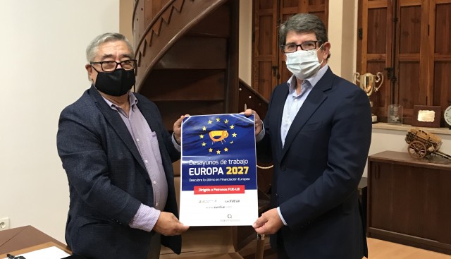 Caixalmassora y FUE-UJI refuerzan su vínculo para promover los «Desayunos de trabajo Europa 2027»