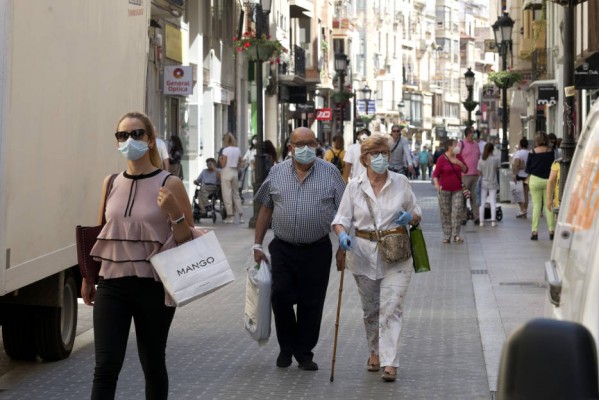 La provincia acumula 53 nuevos positivos de coronavirus y un brote en Castelló