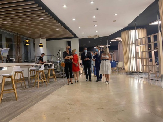 Los hoteles de Alicante se preparan para un otoño de resistencia y solo prevén cierres puntuales