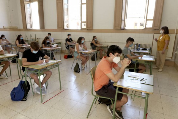Más del 80 % de los examinados en la UJI aprueba en la convocatoria extraordinaria de las PAU