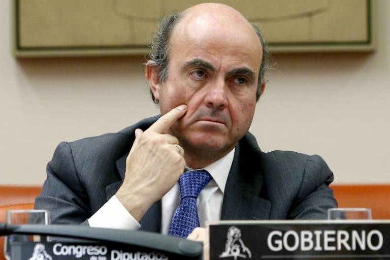 De Guindos minimiza la pérdida de rescate a Bankia en plena fusión con Caixabank
