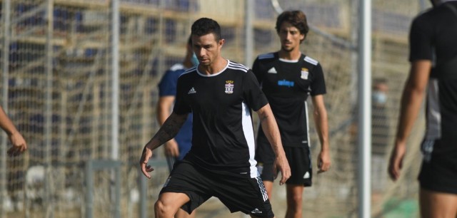 El conflicto Liga-RFEF lleva el Cartagena-Sporting al domingo a las 18.15