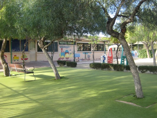 La pandemia provoca que queden vacantes en escuelas infantiles de Elche para niños de 2 años