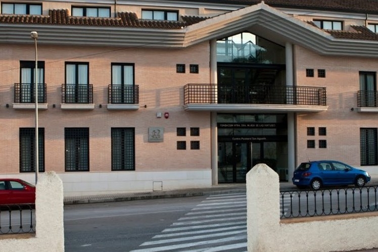 Exterior del centro de menores donde se ha detectado el brote - 