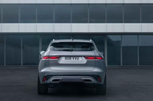 Jaguar actualiza su modelo F-Pace