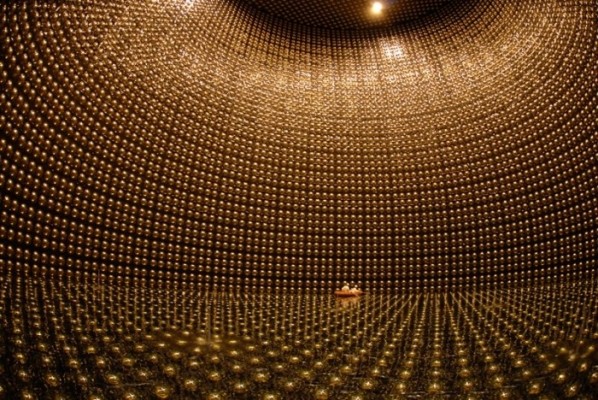 La tecnología del LOUM ayuda a estudiar los neutrinos y el origen del universo