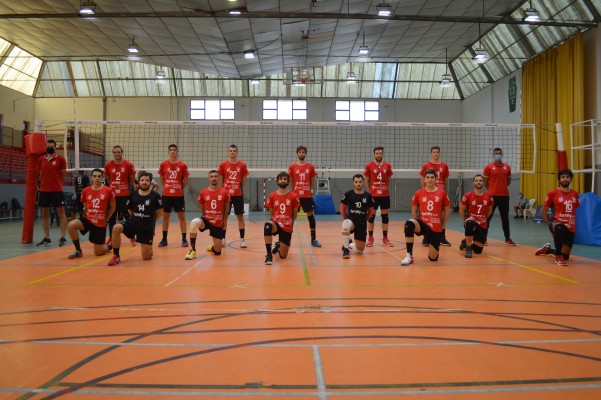 Familycash Xàtiva se impone a CV Mediterráneo Castellón y jugará las semis de la Copa Comunitat