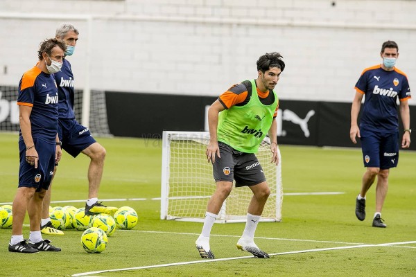 Vuelta al trabajo sin Mangala y Yunus