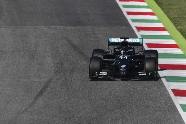 Hamilton más líder tras lograr en Mugello su victoria 90 en F1