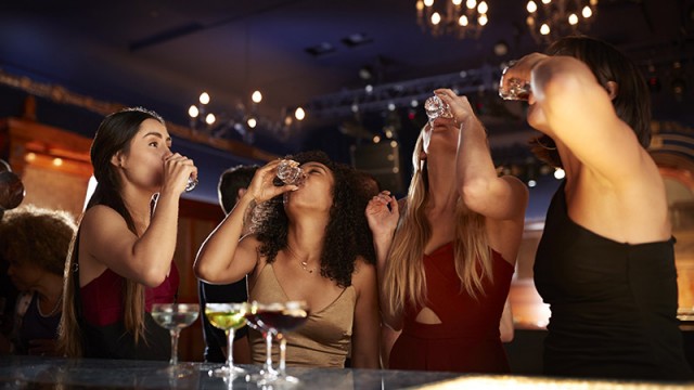 Los bares de copas de Murcia podrán reconvertirse en cafeterías con solo una declaración responsable