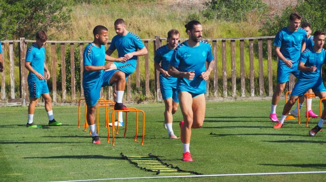 El Castellón viajará a León en vuelo chárter para afrontar su debut liguero ante la Ponferradina 