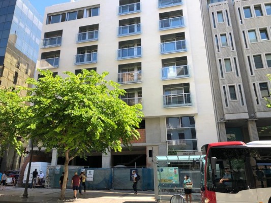 Alicante amplía su oferta con otro bloque de 23 pisos turísticos de gama alta en plena Rambla
