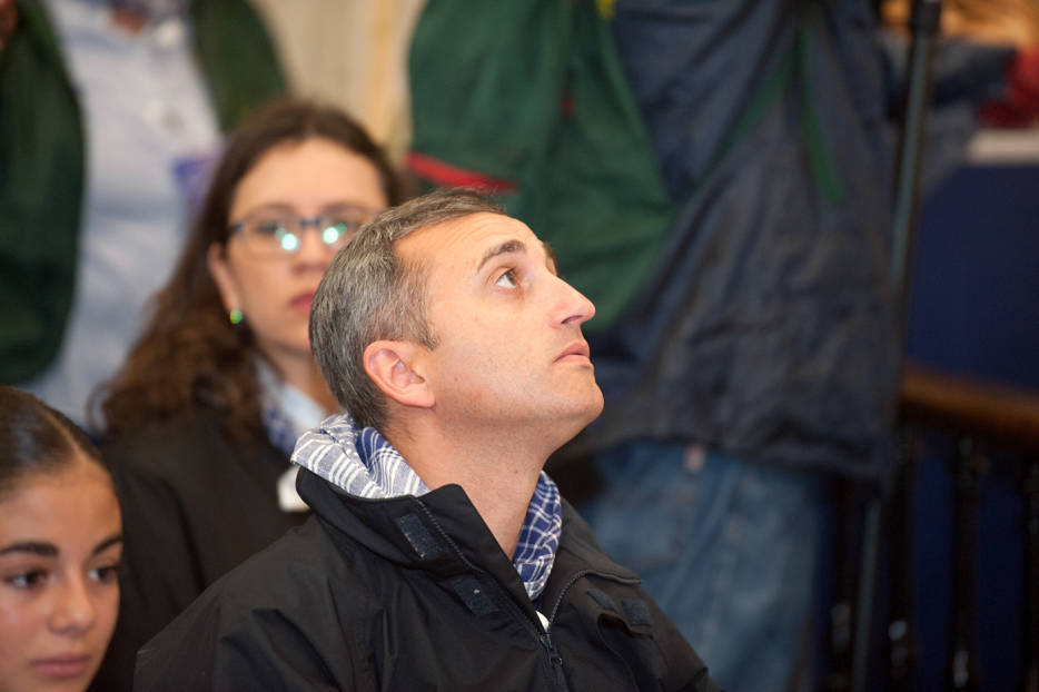 Un trago duro para César Sánchez: una más que probable visita al juzgado y desgaste político inesperado