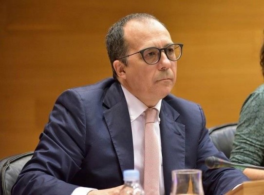 Soriano insiste en la fusión de las dos sociedades de À Punt y cuestiona de nuevo el tercio de personal 