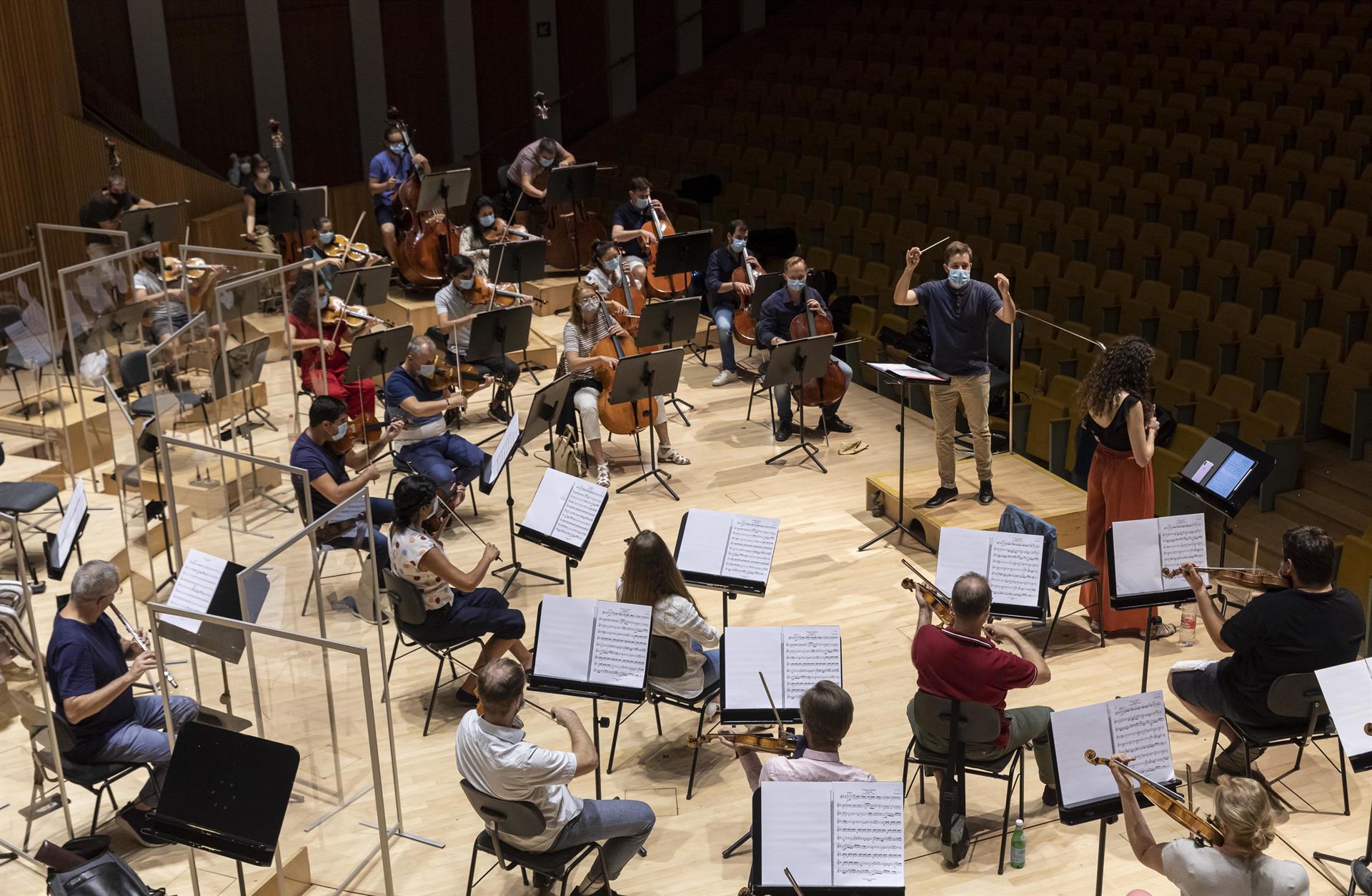 Jornada de puertas abiertas en Les Arts... aunque con distancia social