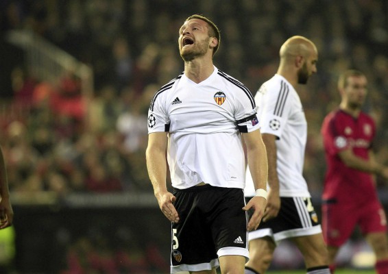 El Valencia se despide de la Champions con una dura derrota ante el Lyon