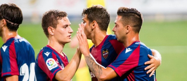 El Levante apuesta por continuidad y fichajes prometedores de Segunda
