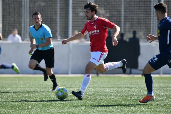 El canterano Antonio Escribano, que pasaba a tener ficha profesional, deja el Real Murcia