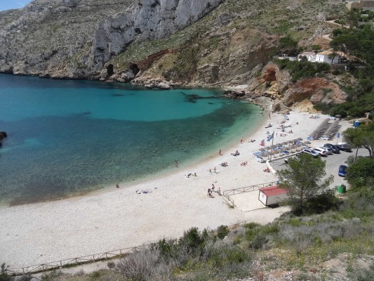 Xàbia limitará en verano el acceso a la Cala Granadella 
