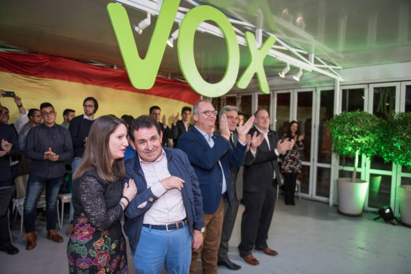 Primarias Vox: Rafael Ramos es el hombre del general Mestre; Moxica quiere recuperar los desilusionados