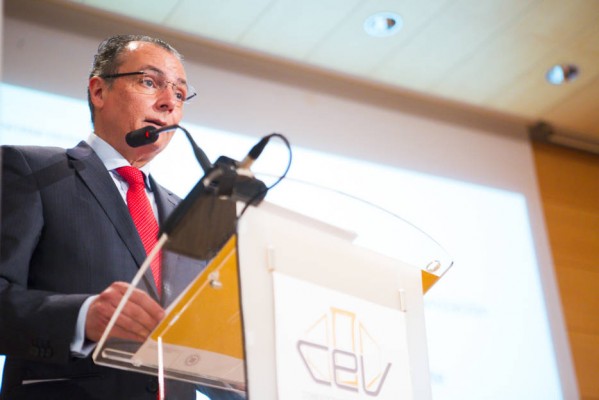 La CEV pide a Puig que los Presupuestos apuesten por la industria 
