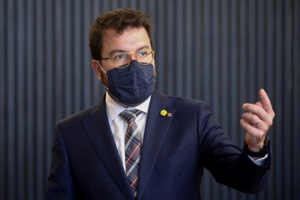 Aragonès urge al Estado a salir de la fusión entre CaixaBank y Bankia para evitar interferencias