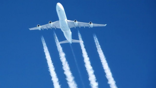 El transporte aéreo contribuye en un 3,5% al calentamiento global
