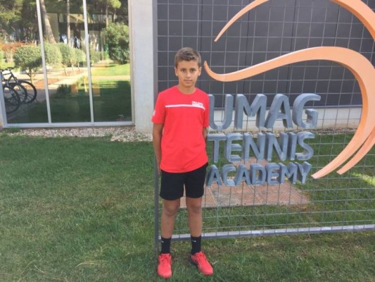 El cartagenero Rafael Segado es campeón de España infantil en Madrid sin ceder ni un set