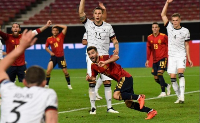 España no puede fallar ante el líder del grupo