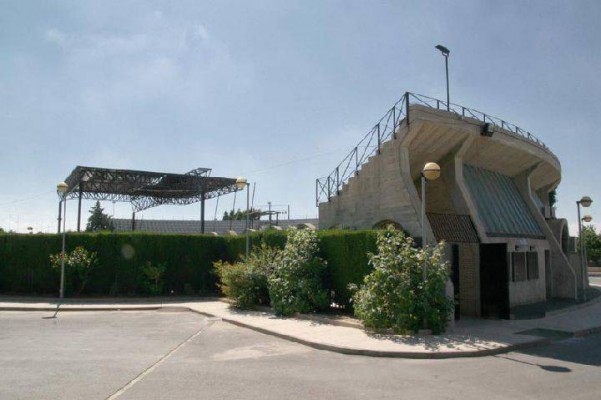 La alicantina CHM se hace con la remodelación del Parque Almansa de San Javier por tres millones