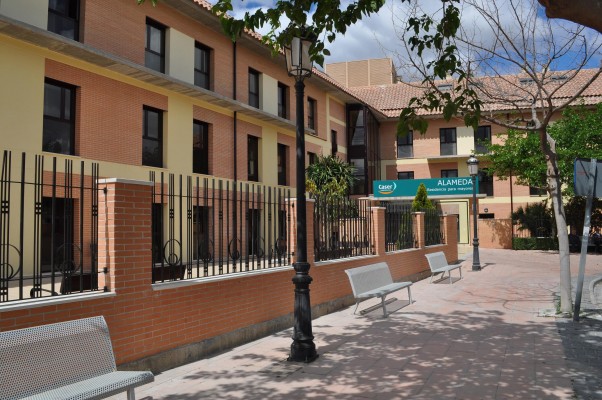 Detectados ocho positivos en covid en residentes y en dos trabajadores de la residencia Caser en Lorca
