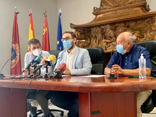 Las empresas agroalimentarias de Lorca adoptan la campaña municipal para frenar la covid 