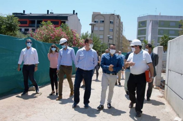 Vila-real amplía las dotaciones del Carlos Sarthou con
un patio donde antes estaban los barracones