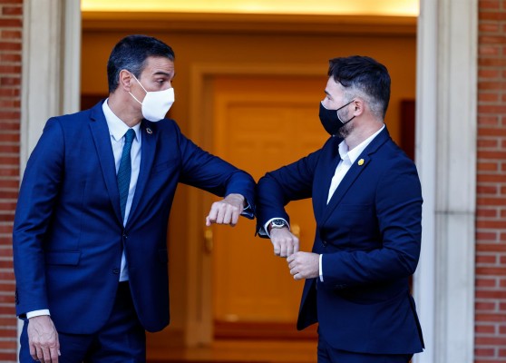 Rufián anuncia un acuerdo para convocar la Mesa de Cataluña y avisa de que unos PGE con Cs son 